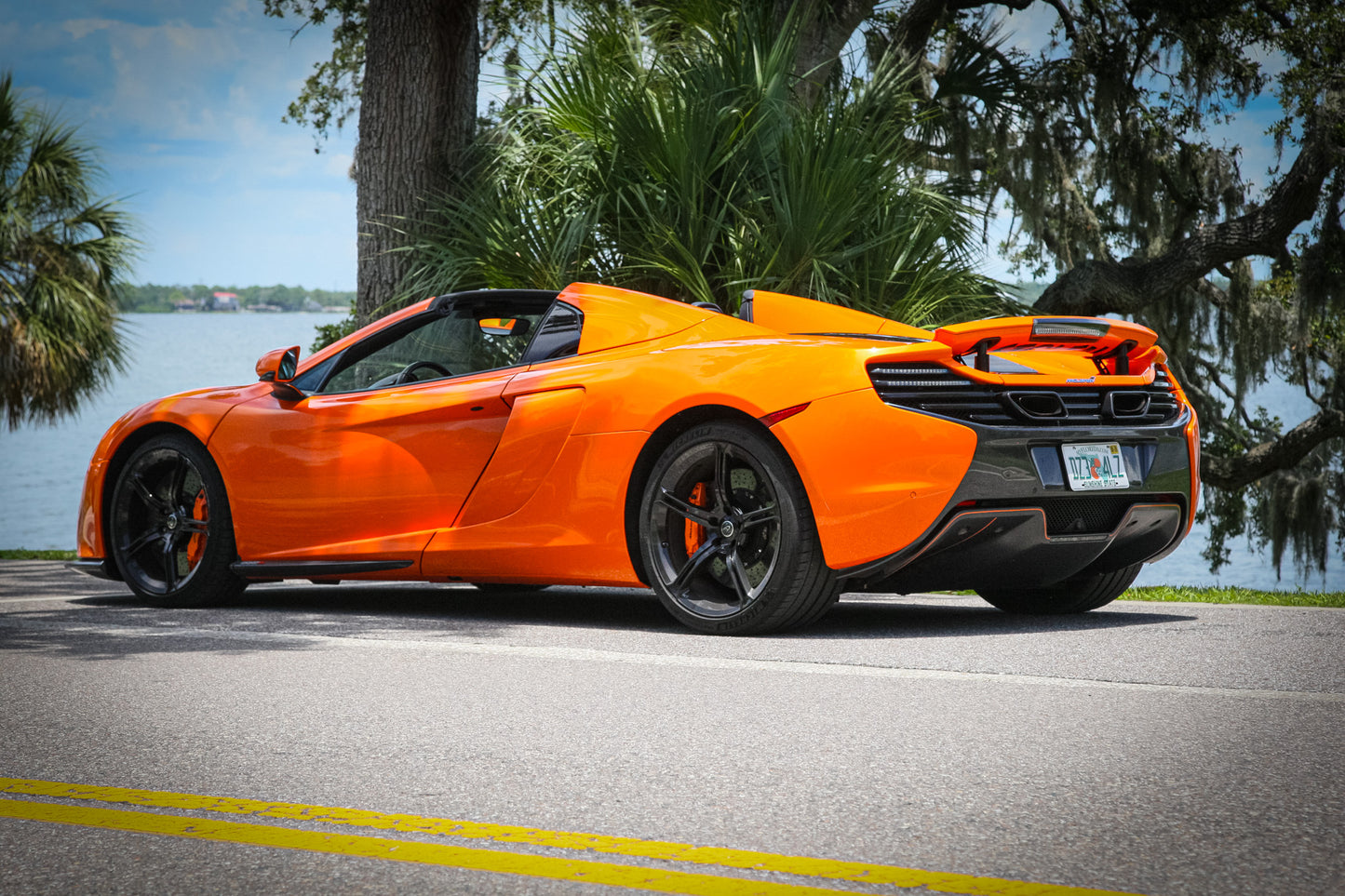 Orange McLaren 650s